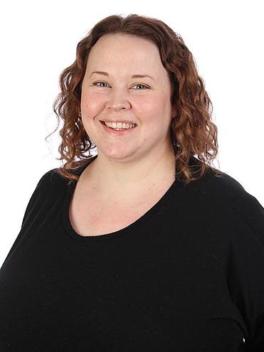 Photo of Clare Whittaker
